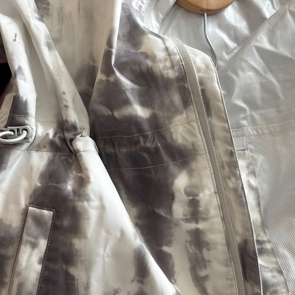 Mondetta Gray Tie-Dye Hooded Jacket - Picture 6 of 6